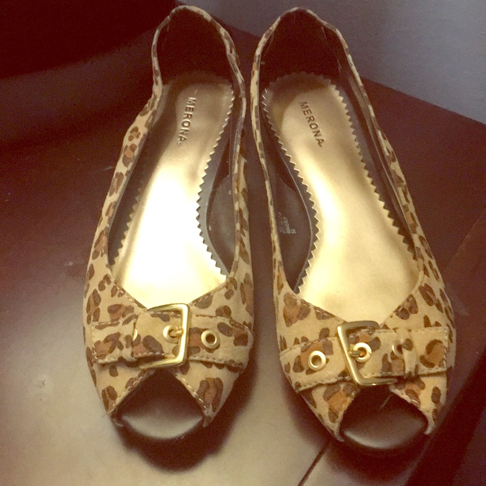 Leopard shoes